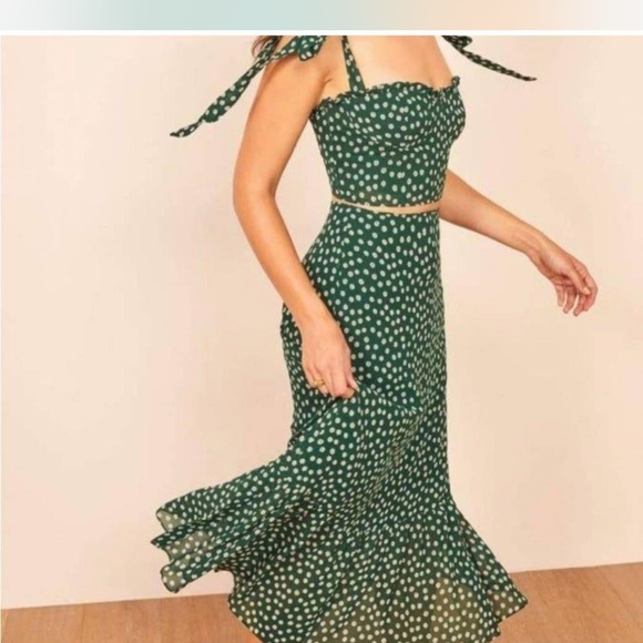 Reformation Liana Two Piece Basil Size 2 Floral Print - Picture 2 of 14